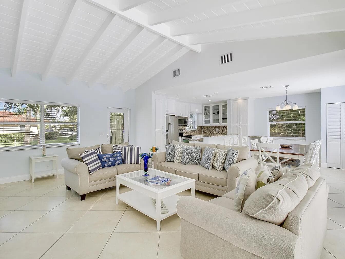 1310 Manor Drive, Singer Island, FL 33404 photo 5