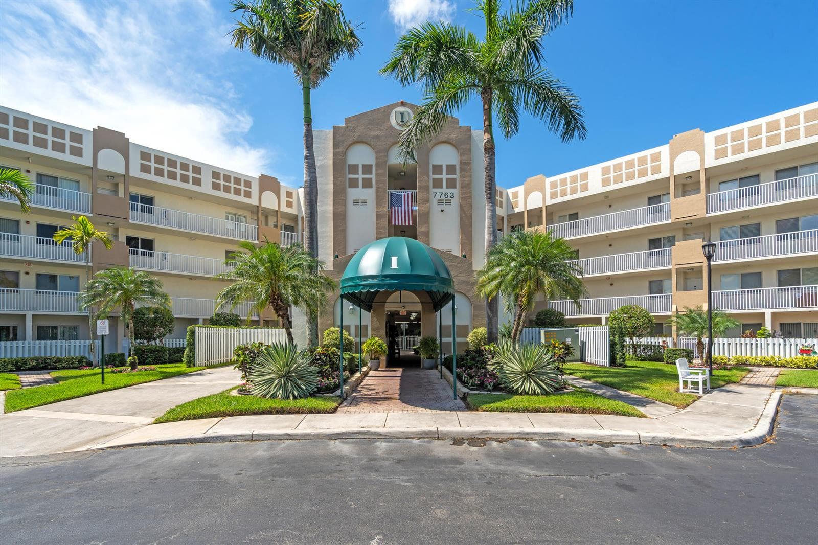 7763 Southampton Terrace # 405, Tamarac, FL 33321 photo 2