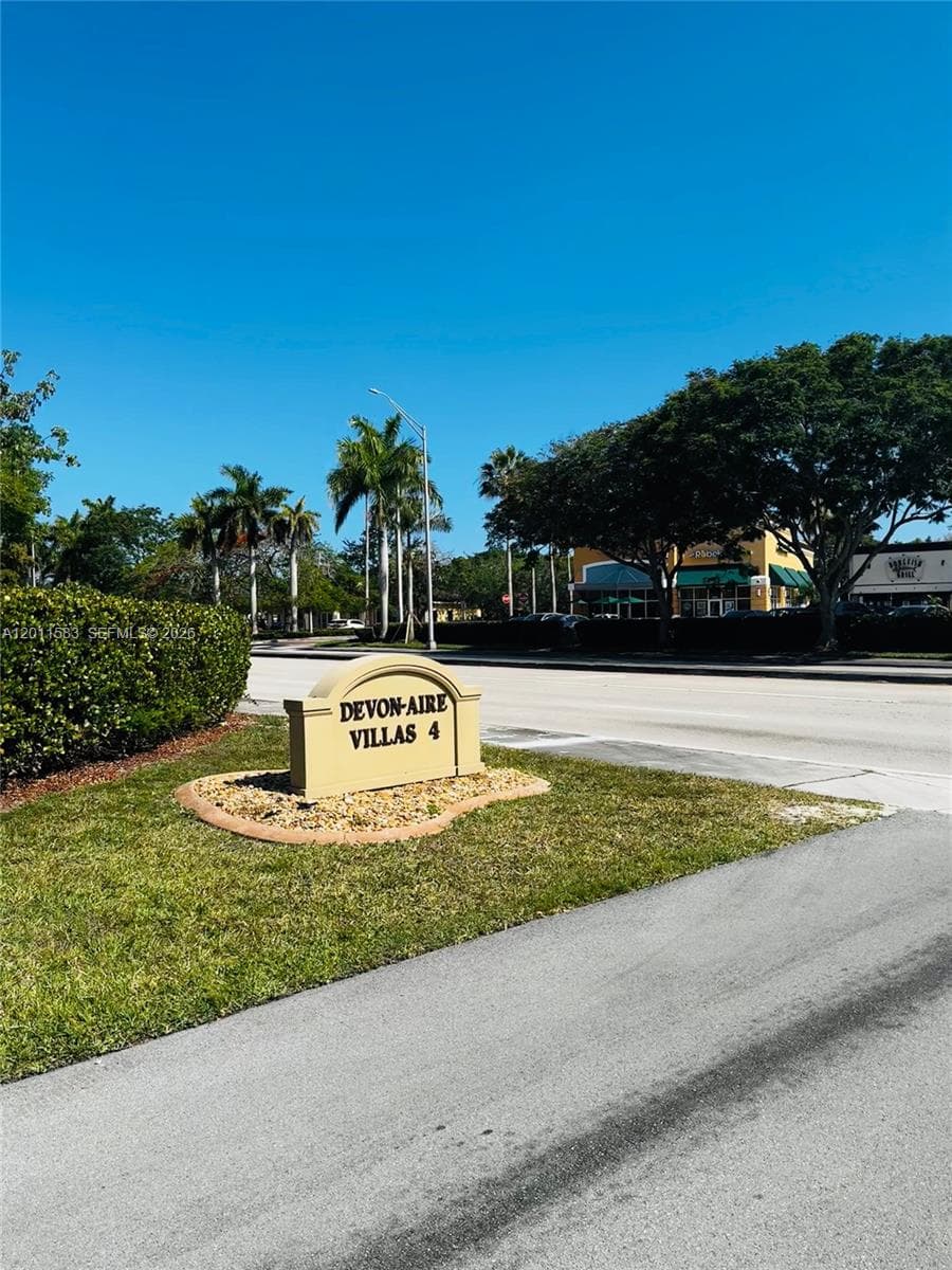 12316 SW 119th Ln, Miami, FL 33186 photo 2