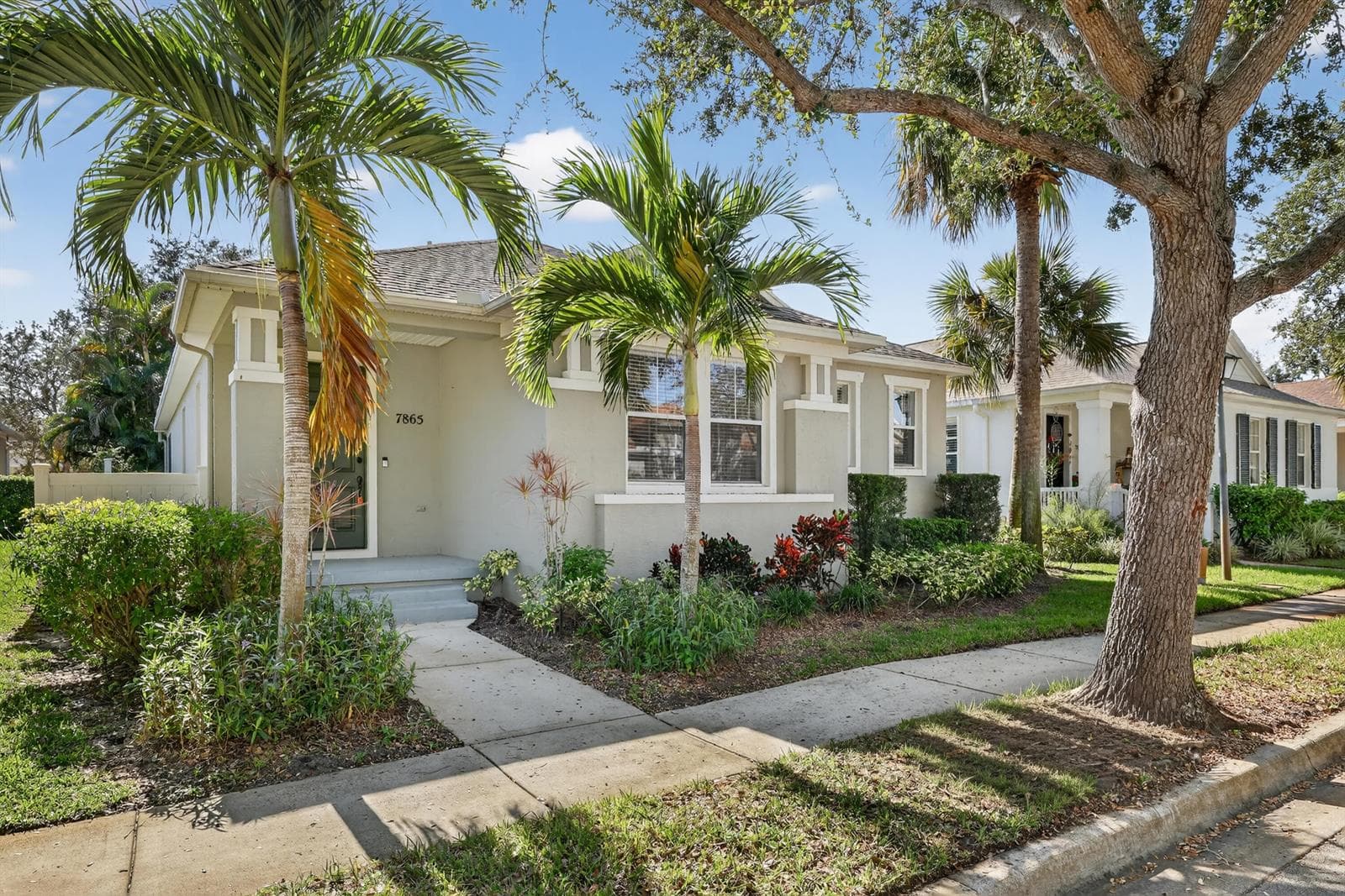 7865 15th Lane, Vero Beach, FL 32966 photo 2