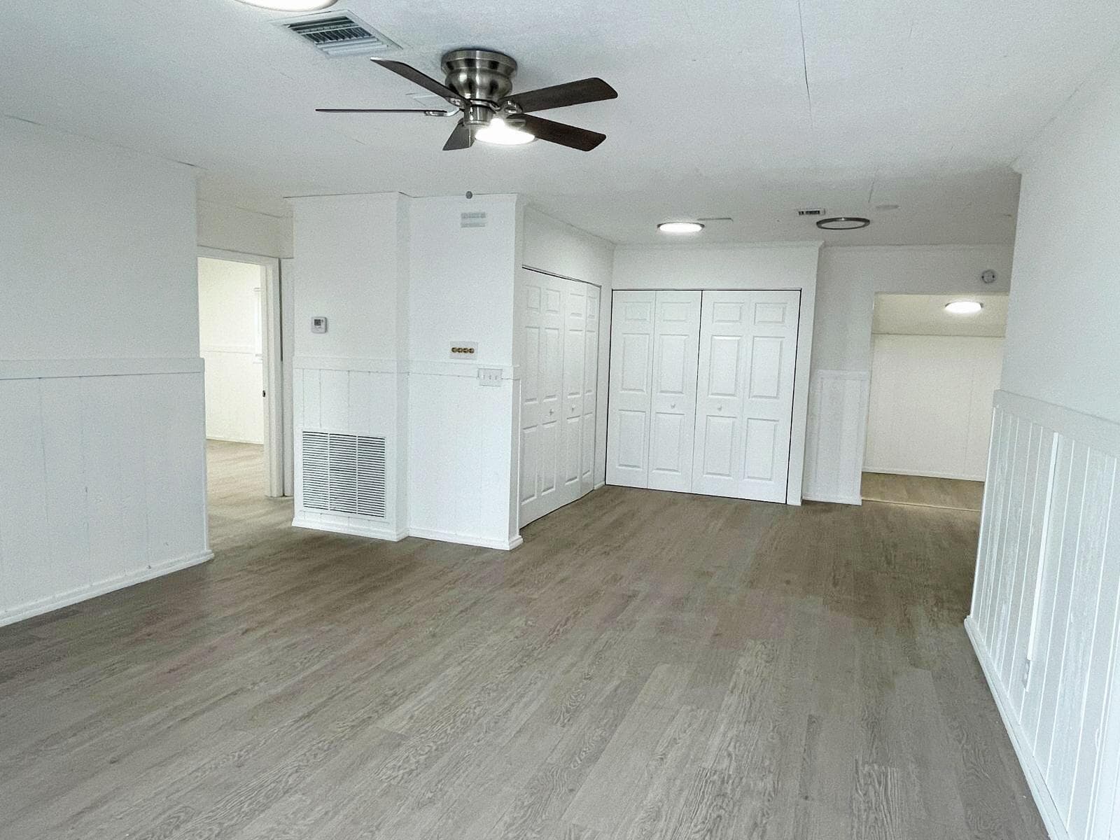 840 NW 33 Street, Oakland Park, FL 33309 photo 4