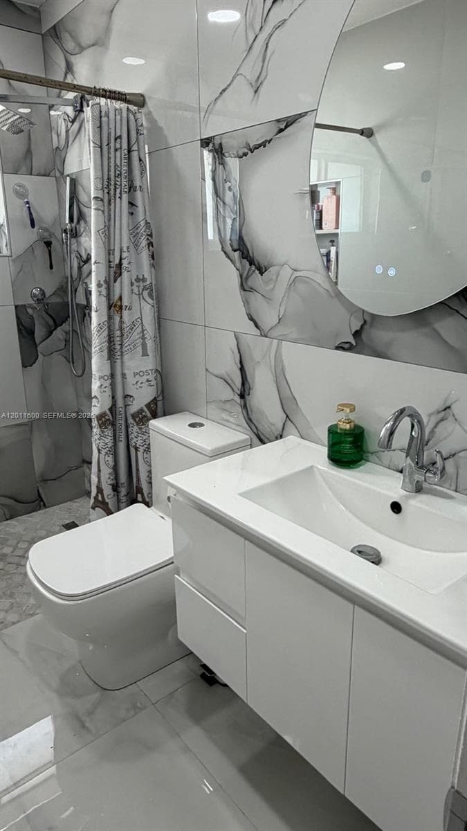1701 NW 12th Ave, Homestead, FL 33030 photo 2