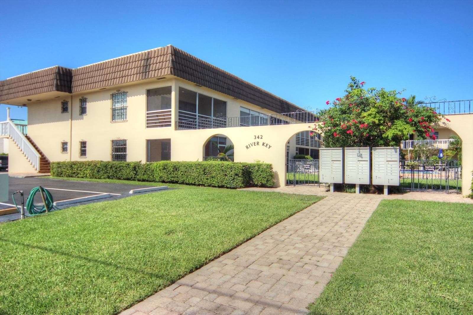 342 Southwind Drive # 114, North Palm Beach, FL 33408 photo 3