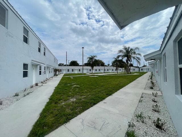 4393 Windsor Avenue # 1, West Palm Beach, FL 33407 photo 2