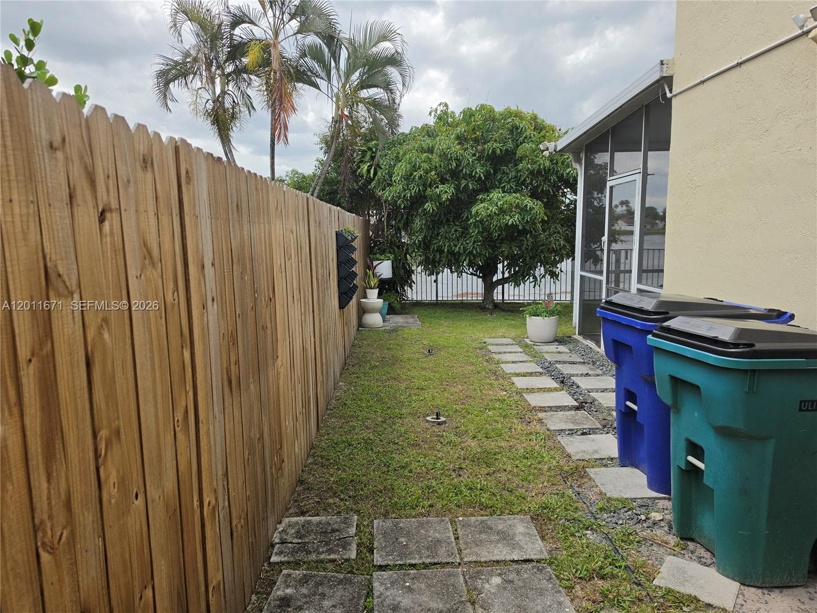 6178 Buena Vista Dr # 6178, Margate, FL 33063 photo 2