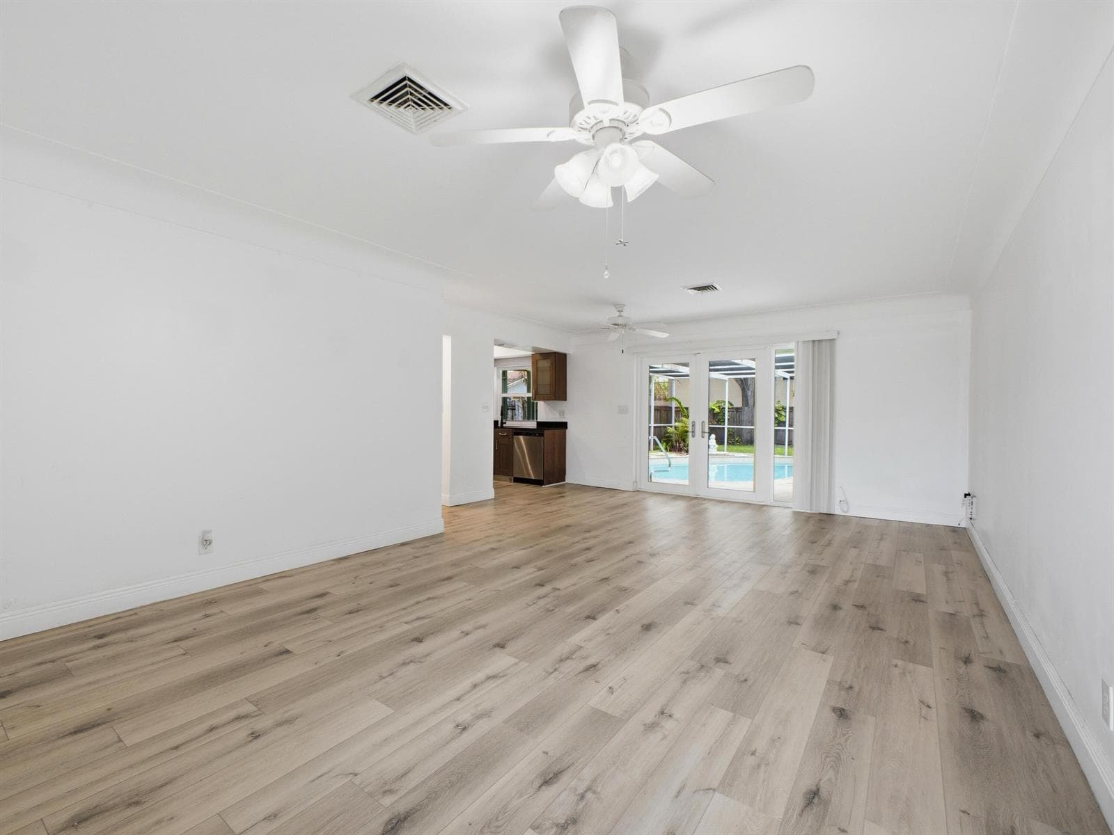 1680 NE 34th Lane # B, Oakland Park, FL 33334 photo 5