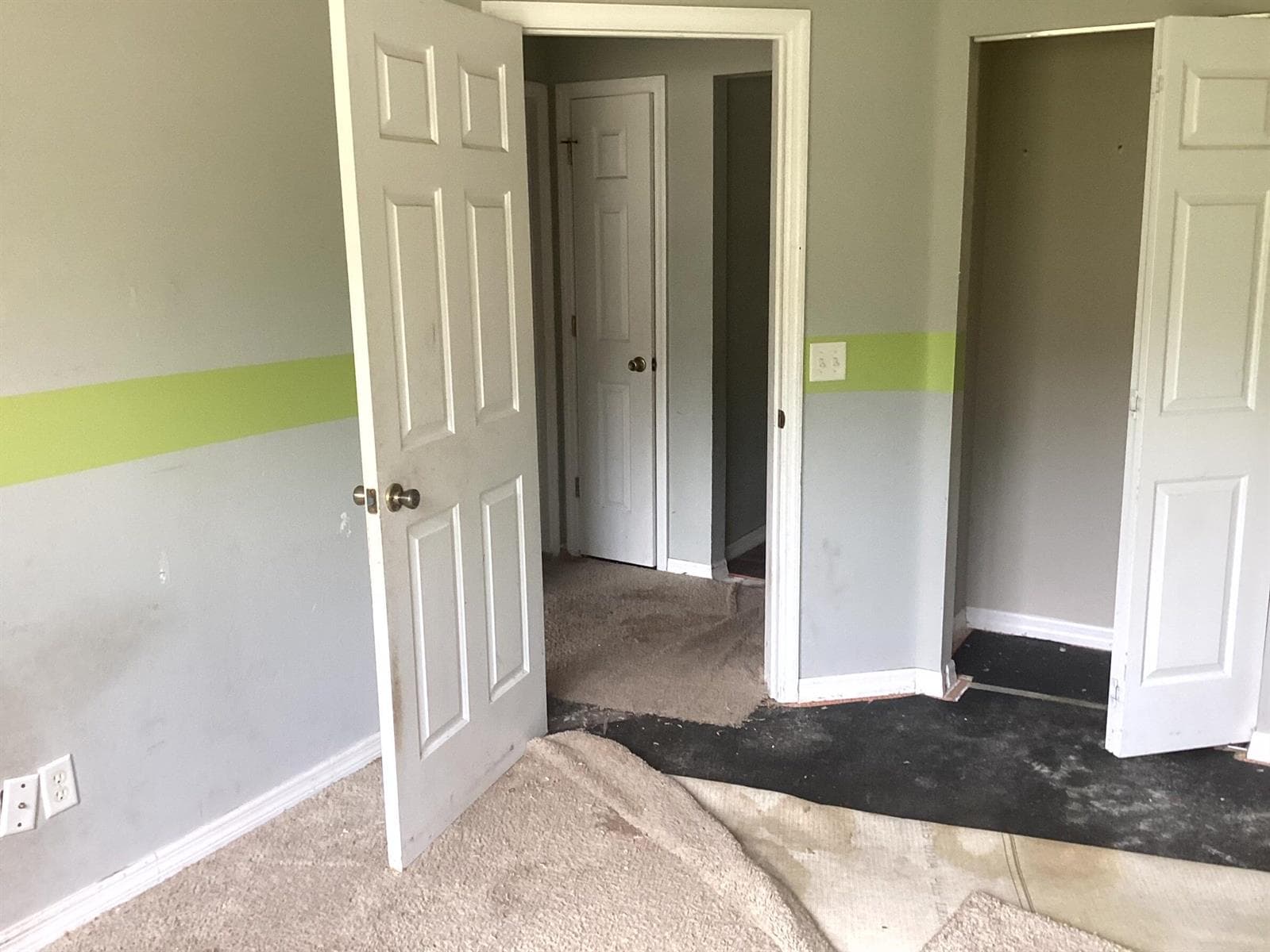 11880 SE 195th Place, FL 34431 photo 3