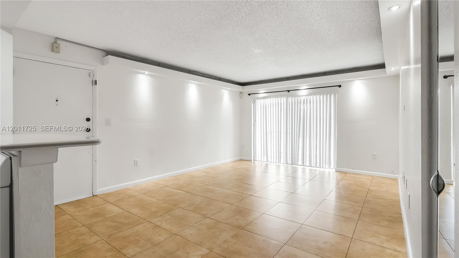 7200 Fairway Dr # H12, Miami Lakes, FL 33014 photo 2