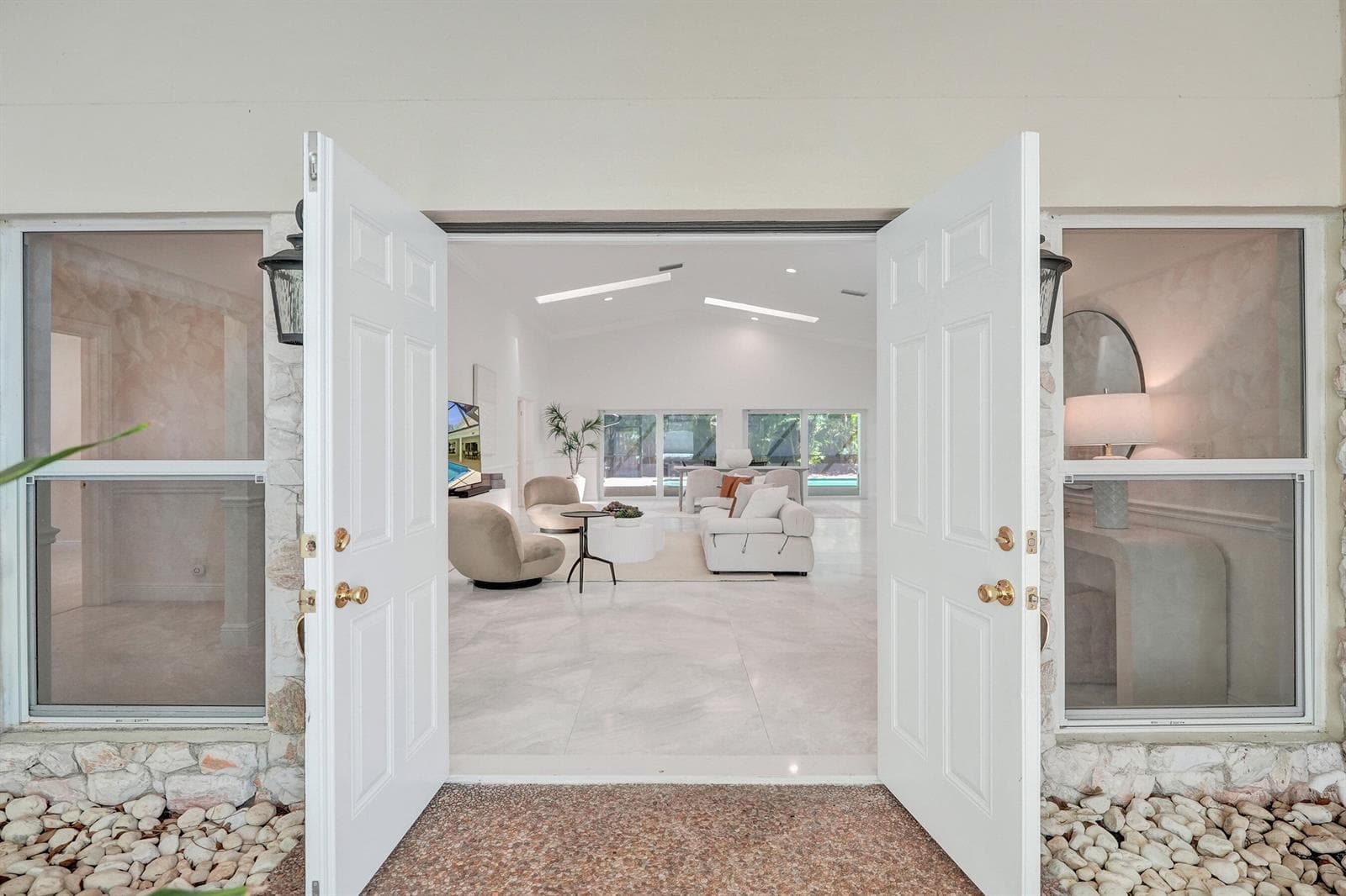 2401 NW 39th Street, Boca Raton, FL 33431 photo 3