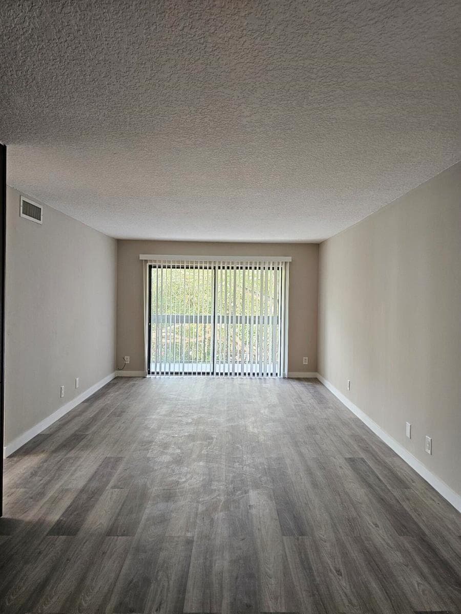 1850 N Congress Avenue # 305, West Palm Beach, FL 33401 photo 2