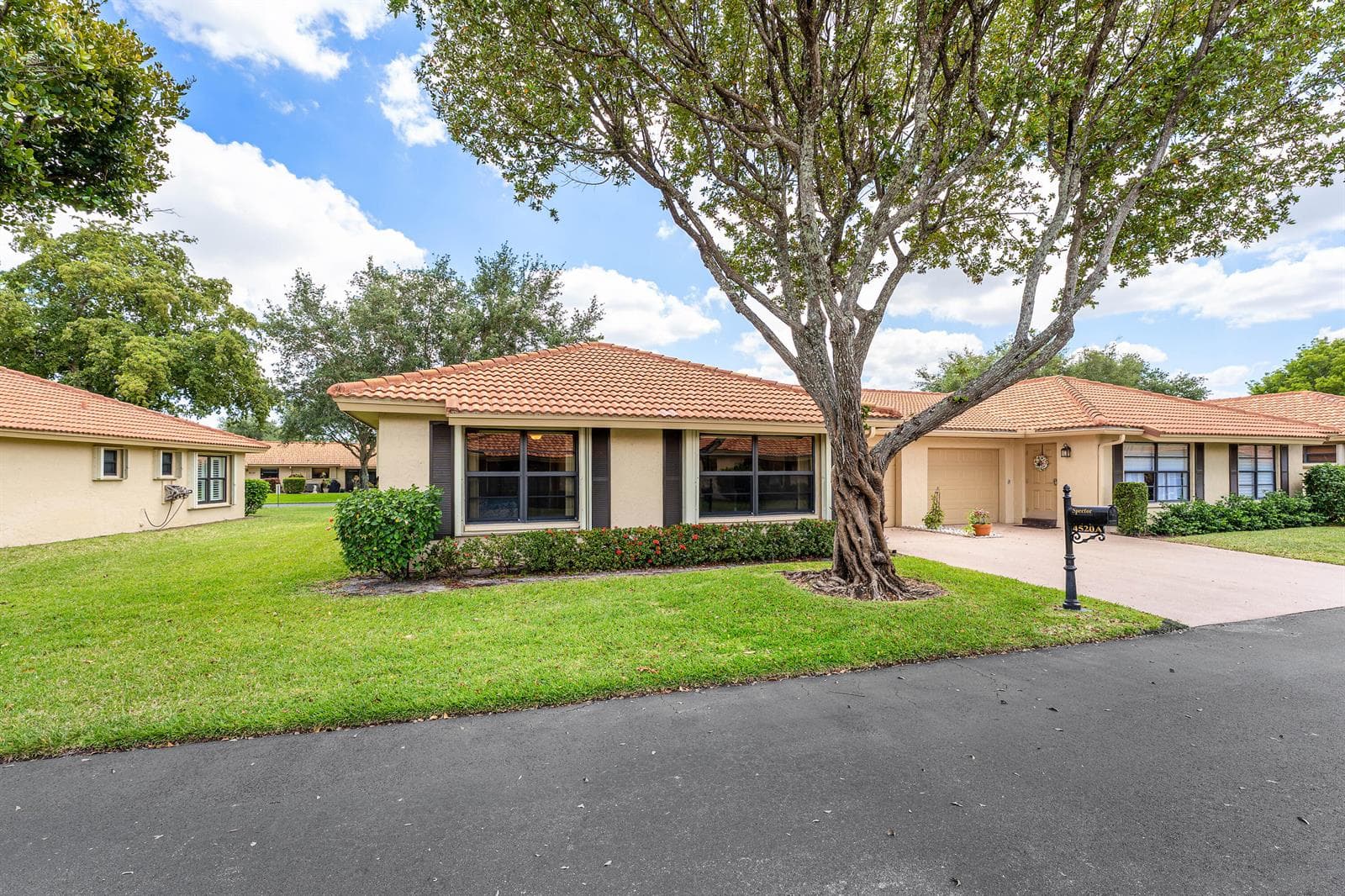 4520 Ficus Tree Road, Boynton Beach, FL 33436 photo 2