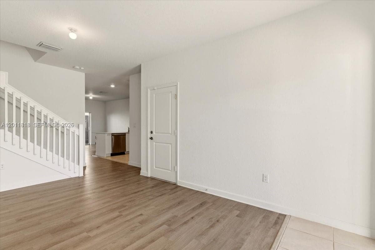 12865 NW 24th Ave, Miami, FL 33167 photo 5