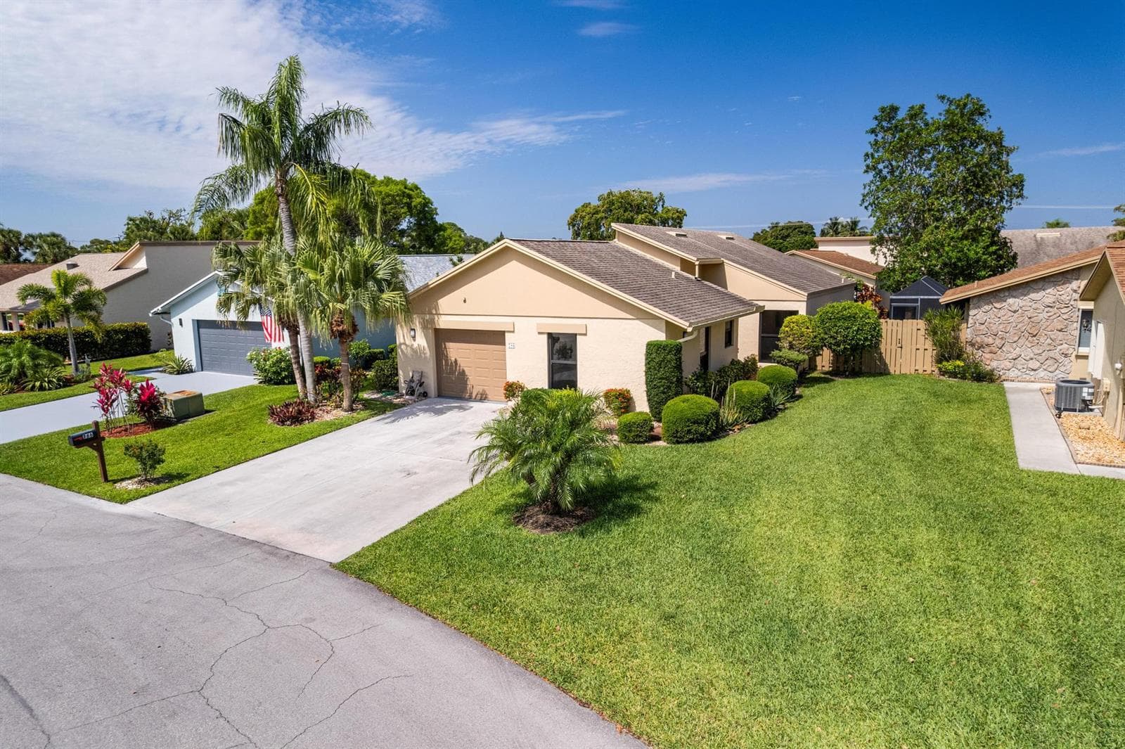 786 NW 31st Avenue, Delray Beach, FL 33445 photo 2