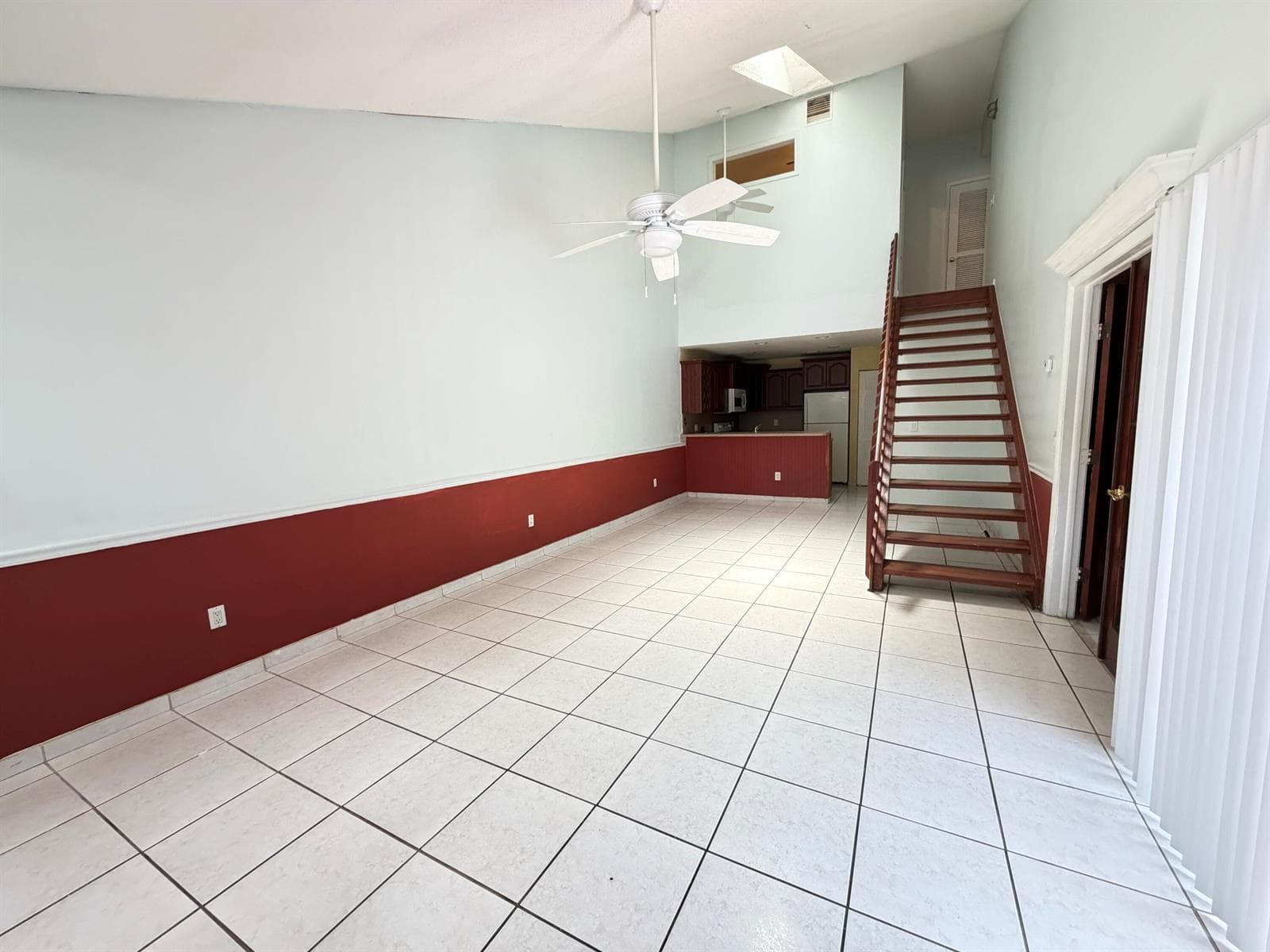 2035 Winners Circle, North Lauderdale, FL 33068 photo 2