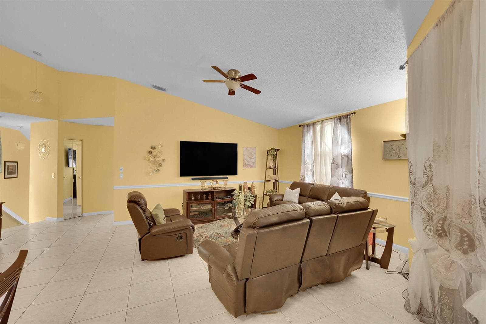 5379 Verona Drive # H, Boynton Beach, FL 33437 photo 4