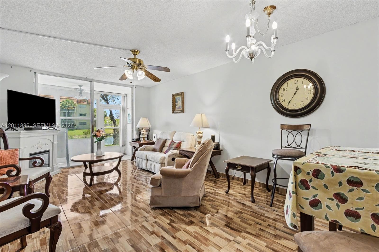 2831 E Sunrise Lakes Dr # 105, Sunrise, FL 33322 photo 2