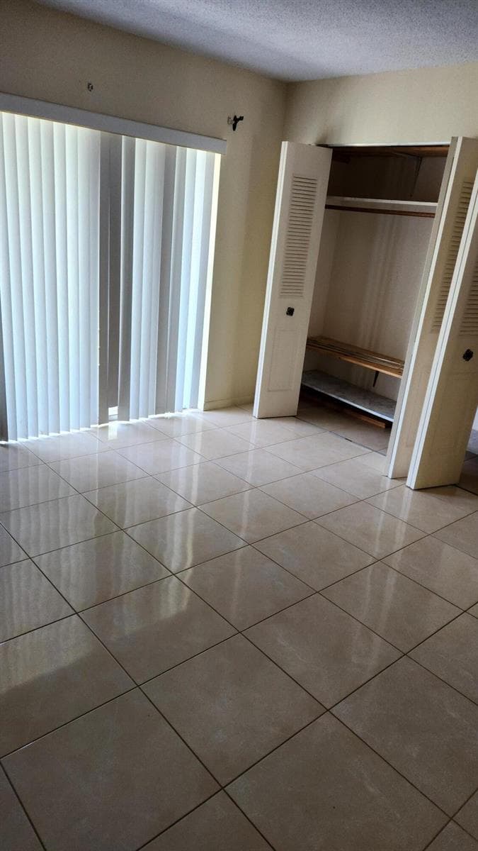 102 Andover D, West Palm Beach, FL 33417 photo 4