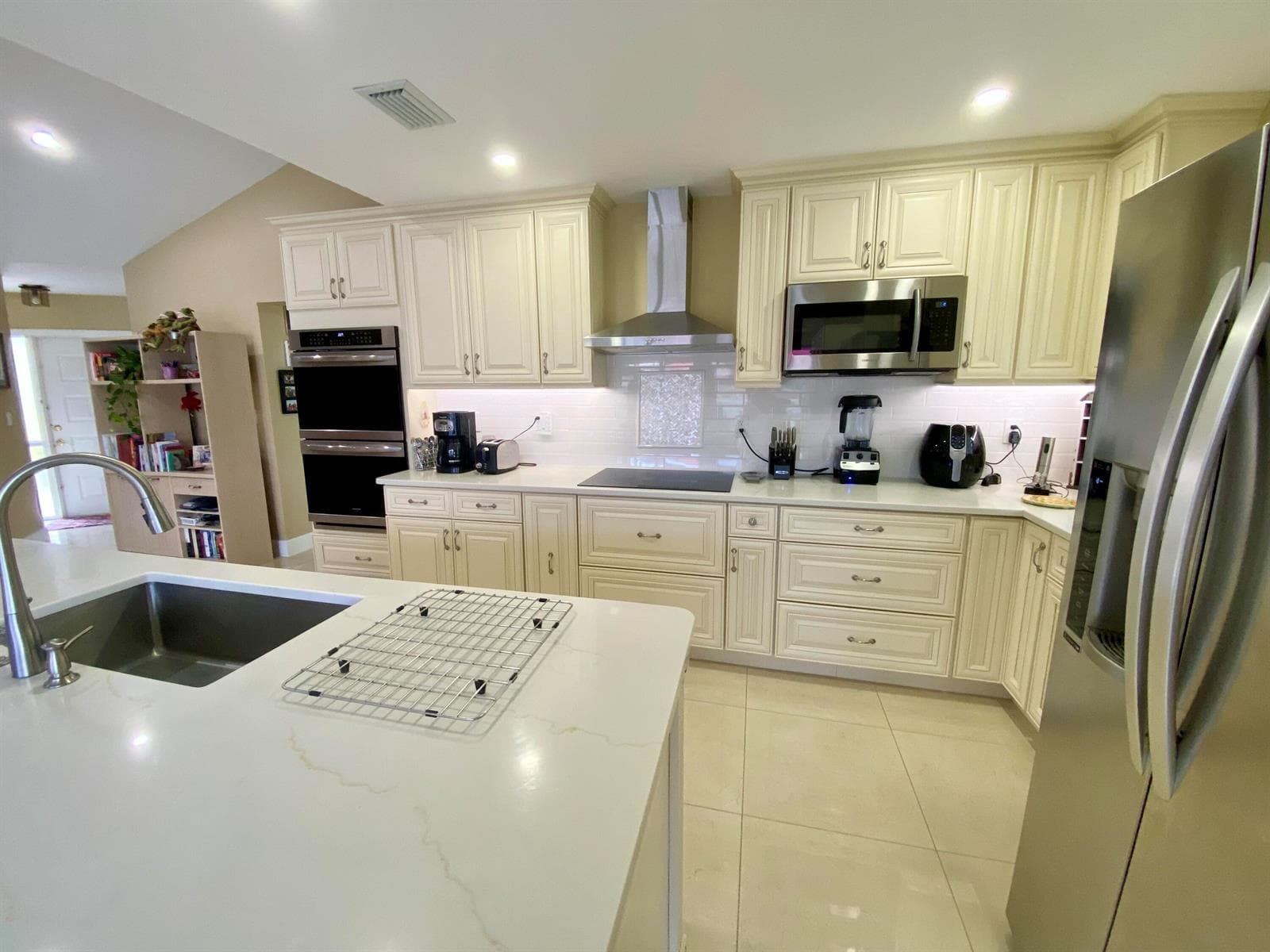 1127 E Seminole Avenue # 13d, Jupiter, FL 33477 photo 3