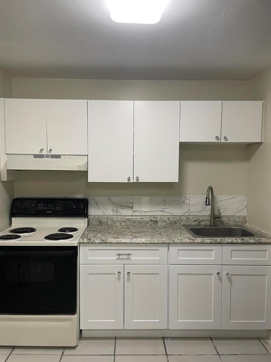 701 5th Street # 1, West Palm Beach, FL 33401 photo 4