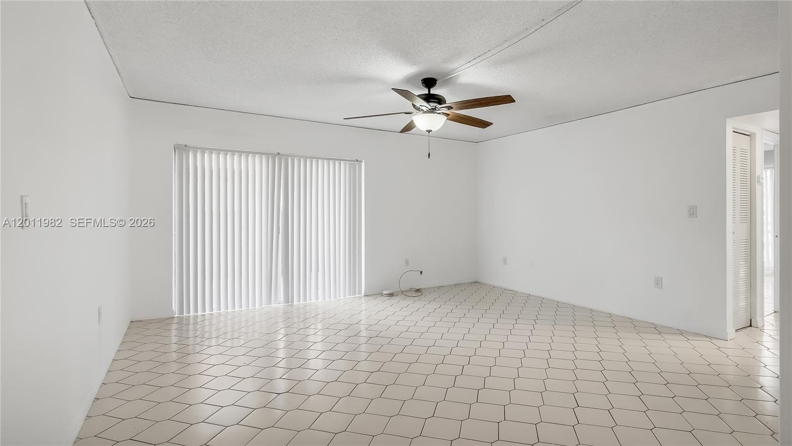 7231 Miami Lakes Dr # C5, Miami Lakes, FL 33014 photo 2