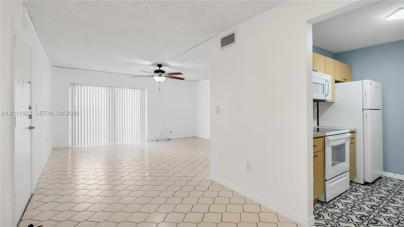 7231 Miami Lakes Dr # C5, Miami Lakes, FL 33014 photo 3