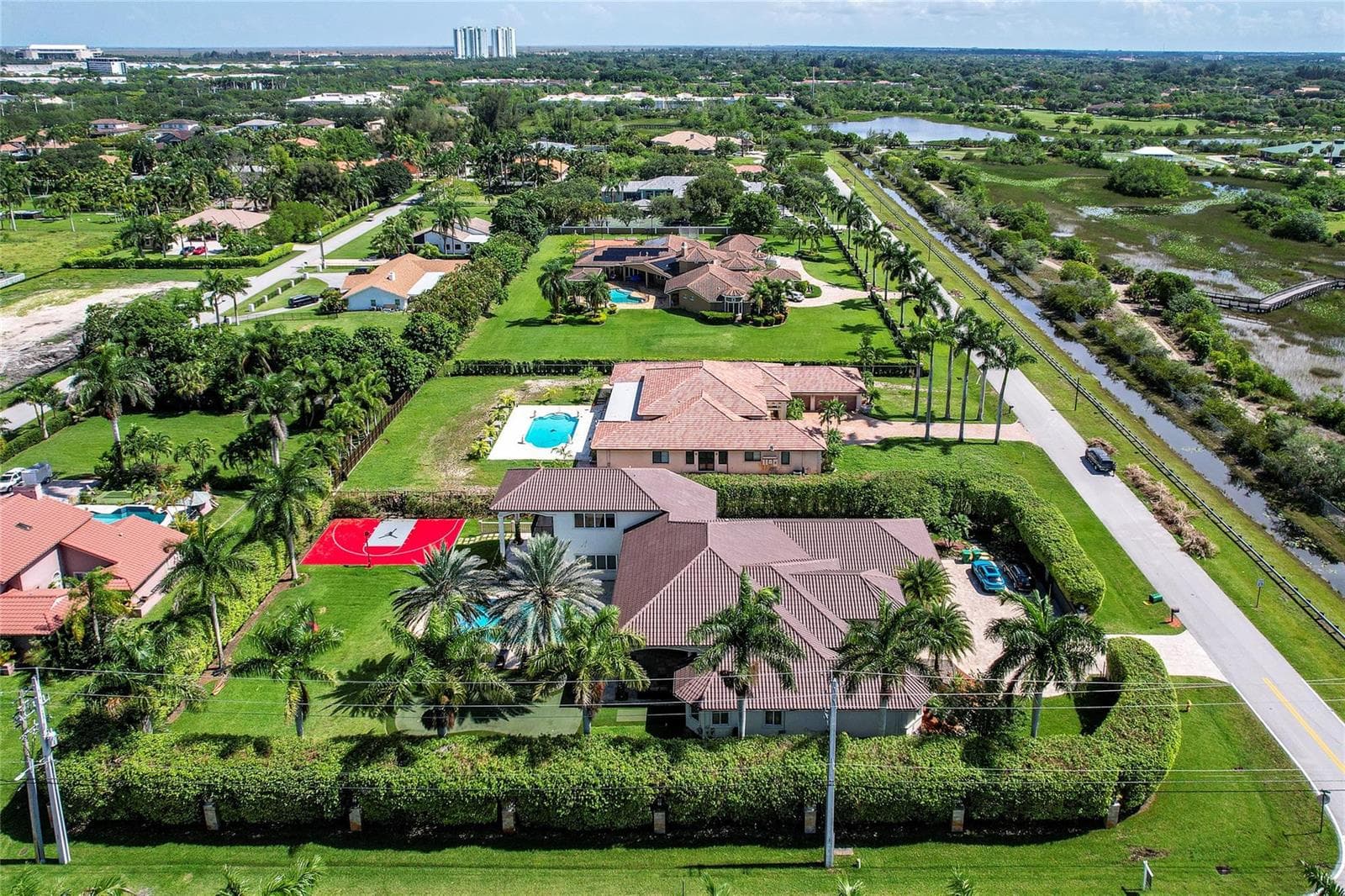 1203 NW 121st Avenue, Plantation, FL 33323 photo 2