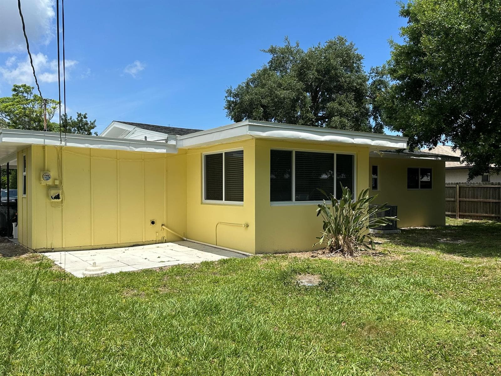 2745 Atlantic Boulevard, Vero Beach, FL 32960 photo 4