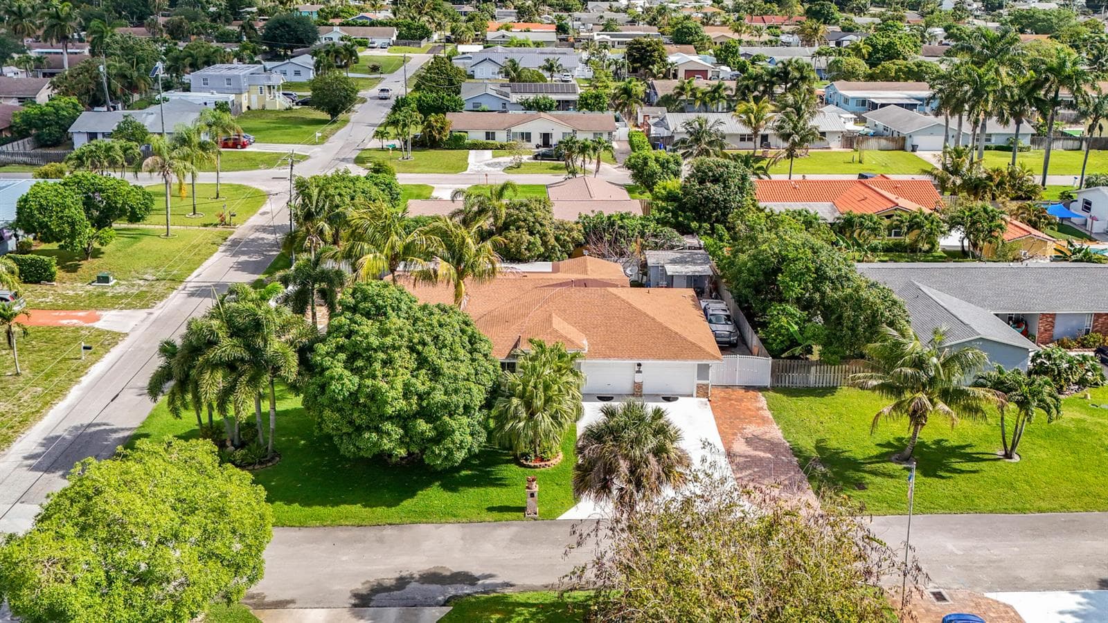 3119 Indian Trail, Lake Worth, FL 33462 photo 2