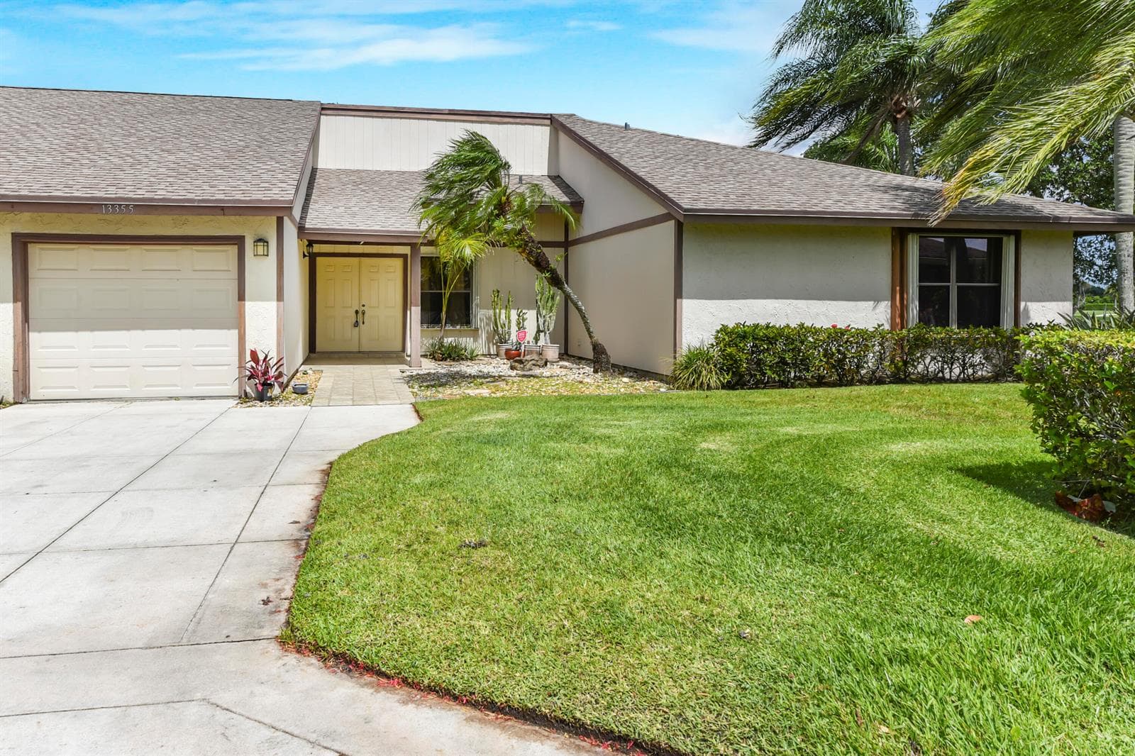 13355 Touchstone Place, Palm Beach Gardens, FL 33418 photo 2
