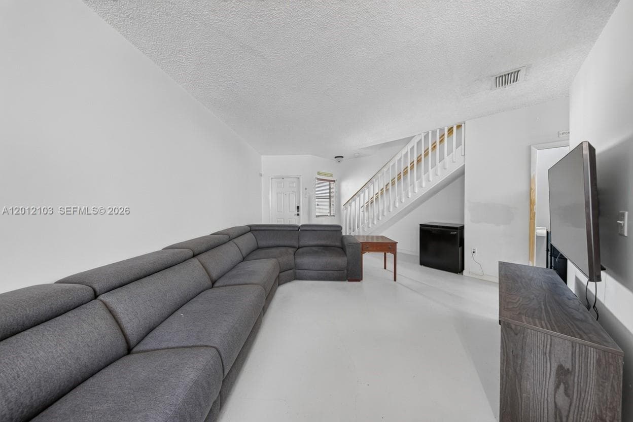 2334 SE 24th Ave # 2334, Homestead, FL 33035 photo 4