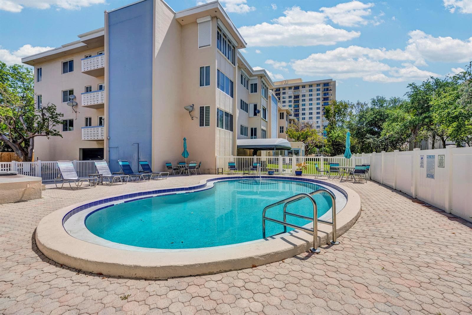 1965 S Ocean Boulevard # 202, Lauderdale By The Sea, FL 33062 photo 3