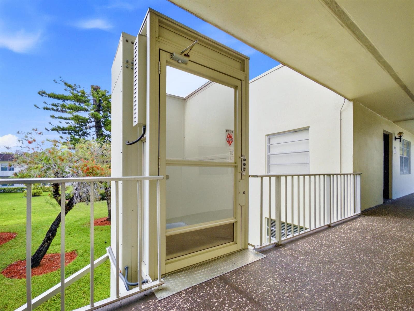 755 Normandy P, Delray Beach, FL 33484 photo 4