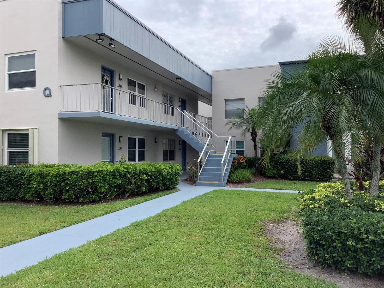 794 Normandy Q, Delray Beach, FL 33484 photo 2