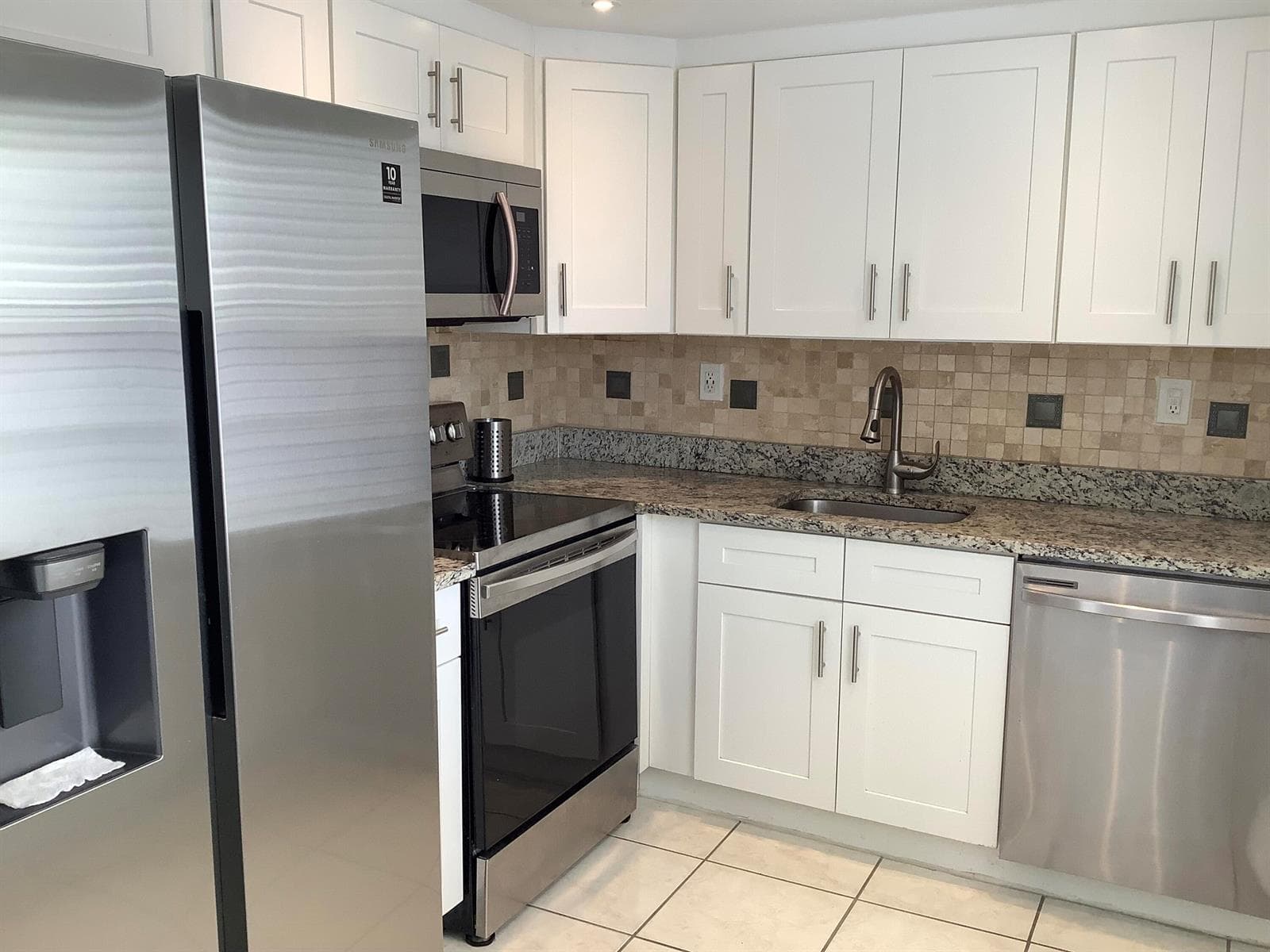 794 Normandy Q, Delray Beach, FL 33484 photo 3
