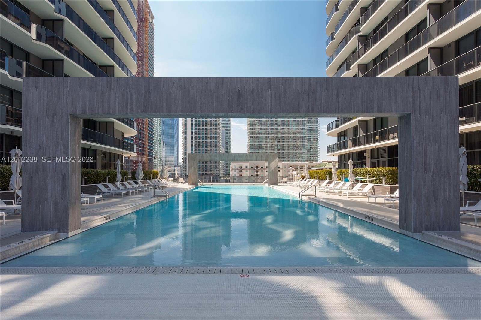 45 SW 9th St # 1604, Miami, FL 33130 photo 5