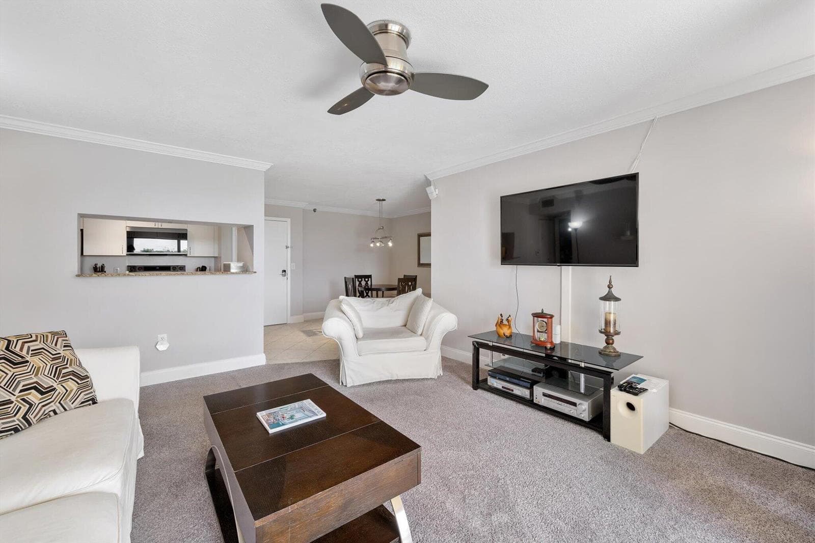 19601 E Country Club Drive # 7505, Aventura, FL 33180 photo 3