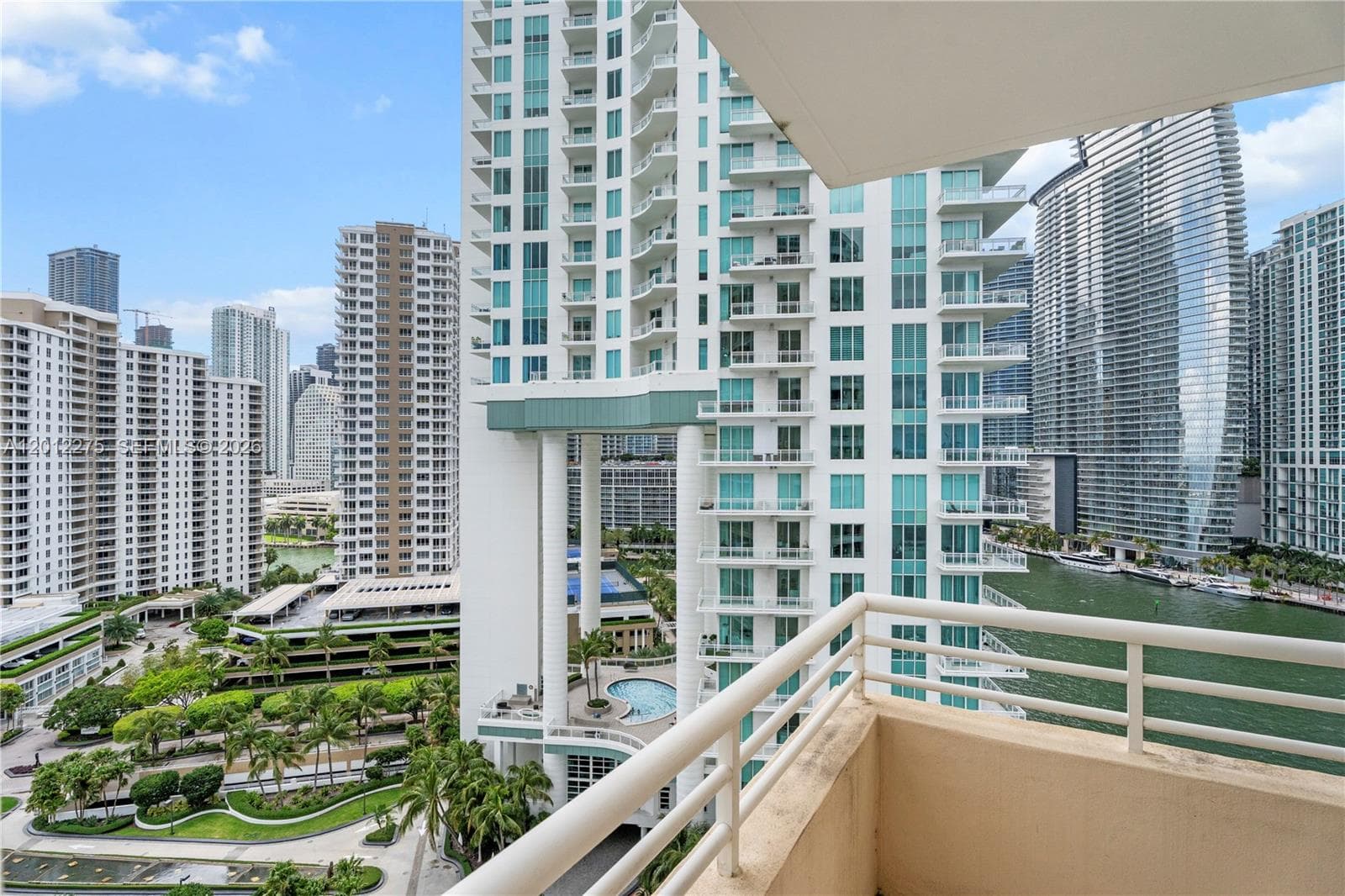 888 Brickell Key Dr # 1702, Miami, FL 33131 photo 4