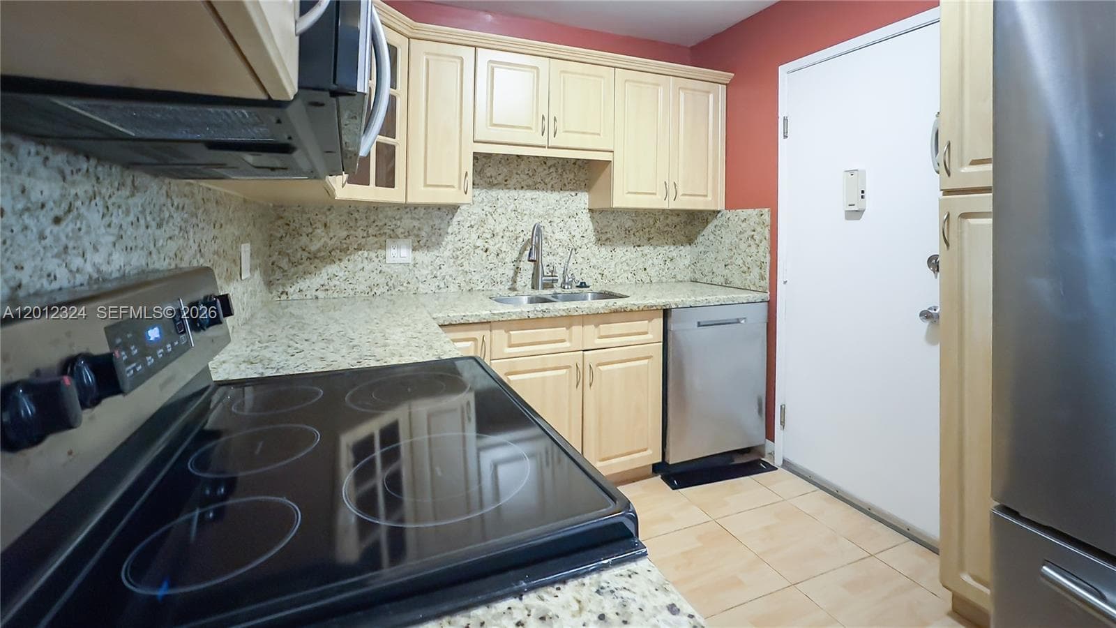 2841 NE 163rd St # 1210, North Miami Beach, FL 33160 photo 3