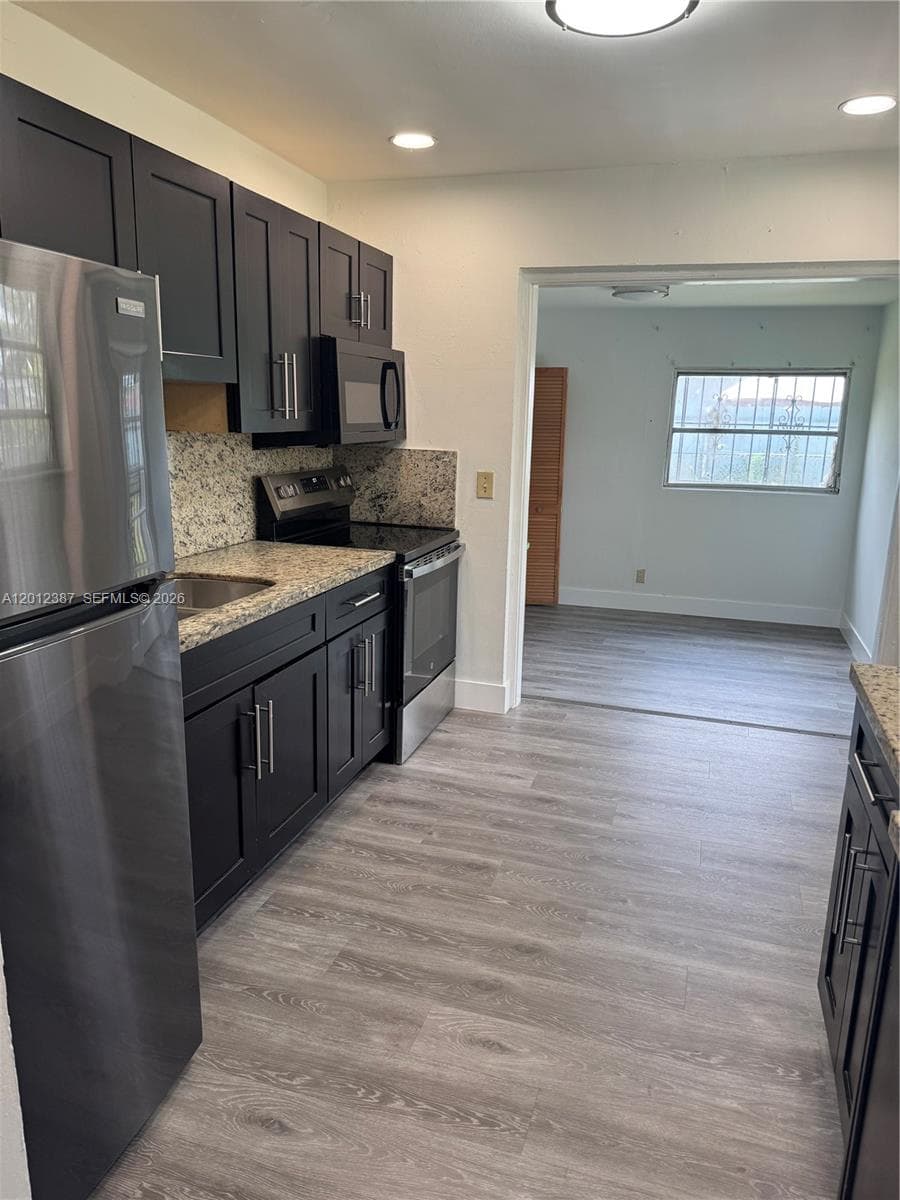 2620 SW 53rd Ave, West Park, FL 33023 photo 2