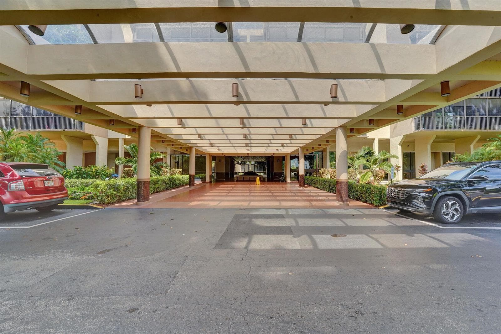 2802 N 46th Avenue # B620, Hollywood, FL 33021 photo 2