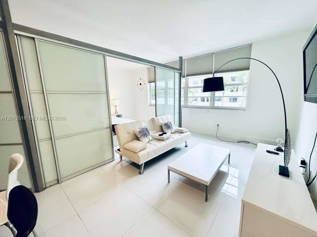 100 Lincoln Rd # 526, Miami Beach, FL 33139