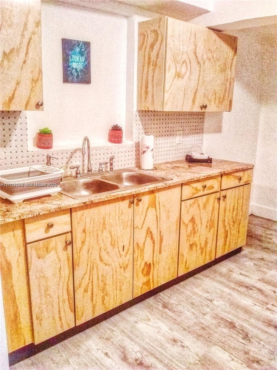 142 NE 56th St # A, Miami, FL 33137 photo 5