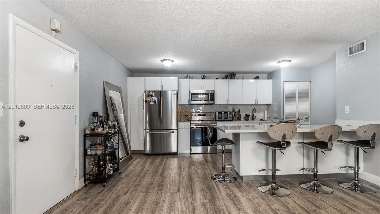 7208 Fairway Dr # I9, Miami Lakes, FL 33014 photo 3