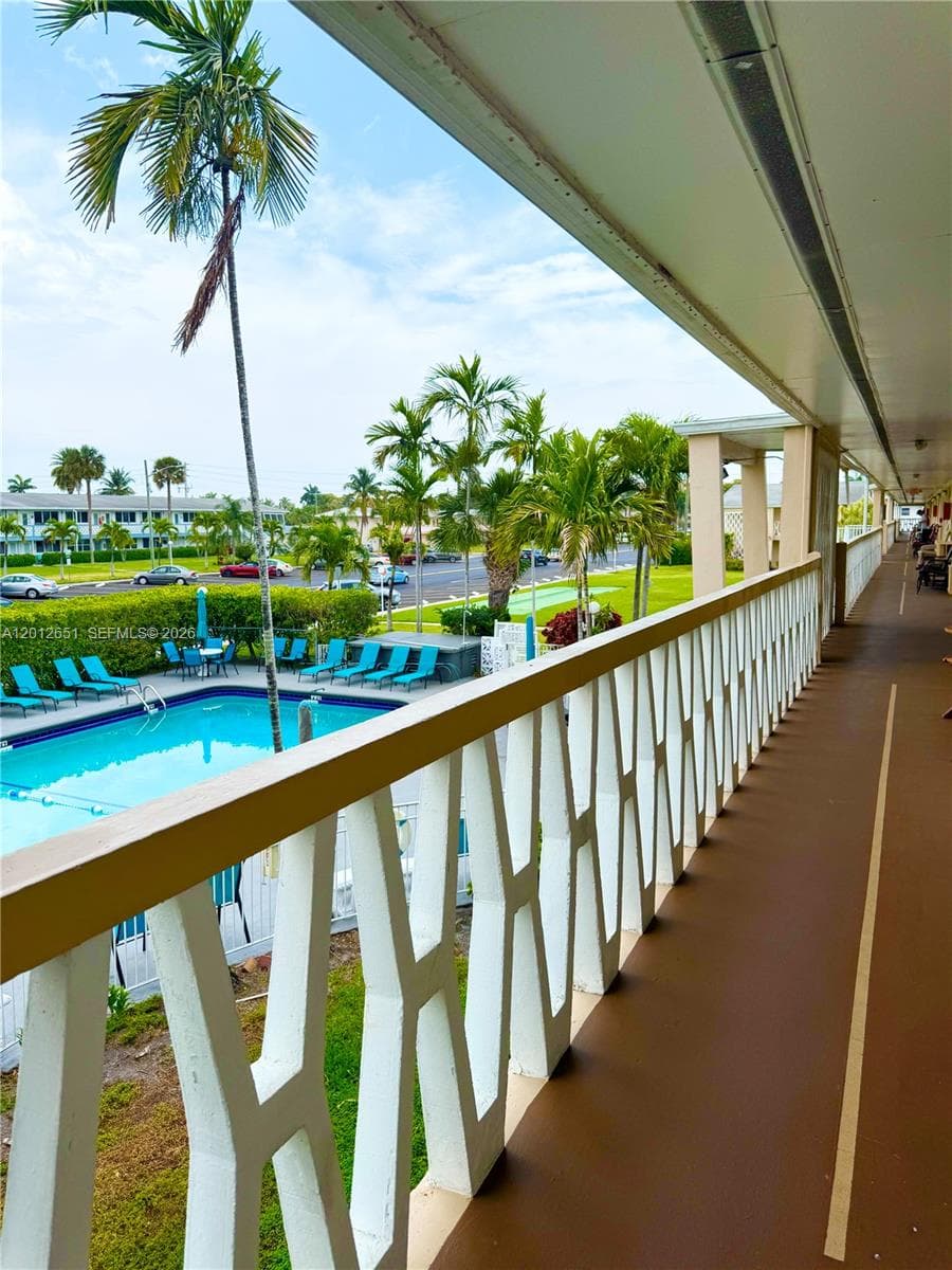 900 Atlantic Shores Blvd # 220, Hallandale Beach, FL 33009