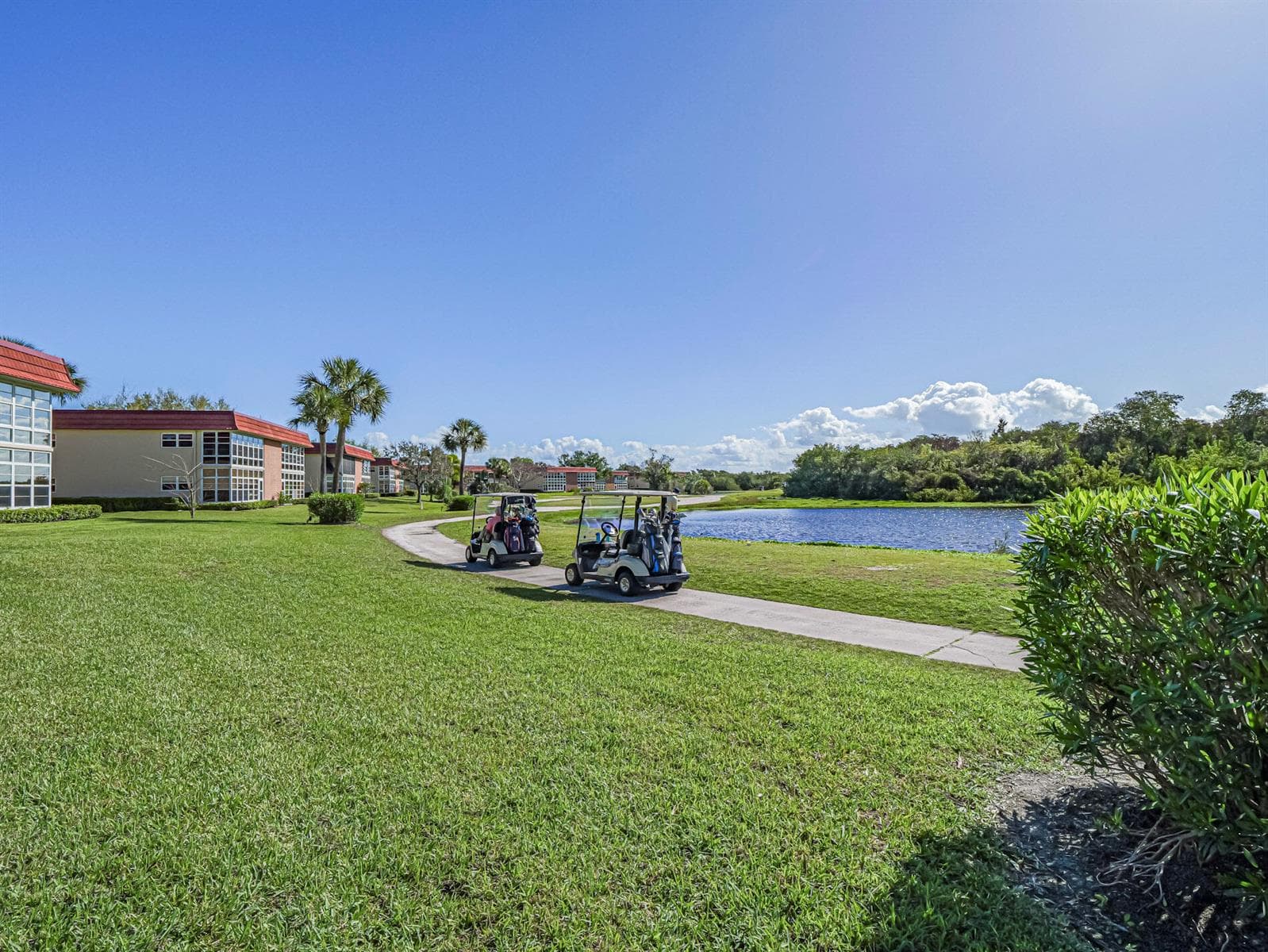 67 Royal Oak Drive # 206, Vero Beach, FL 32962 photo 5