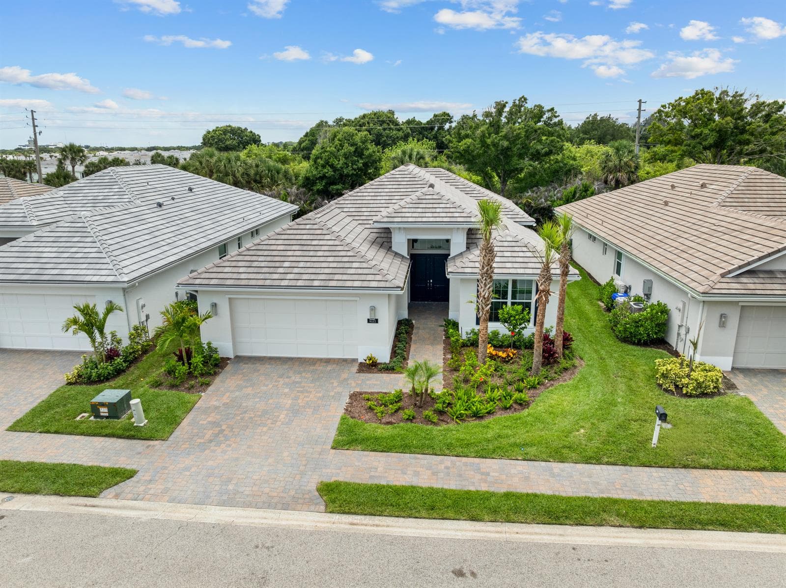 4121 Lucaya Pointe Way, Vero Beach, FL 32967 photo 3