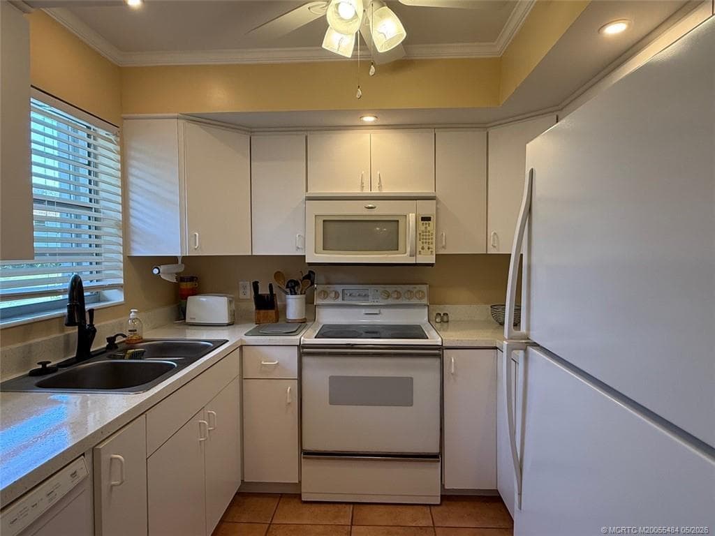 2950 SE Ocean Boulevard # 10-2, Stuart, FL 34996 photo 4