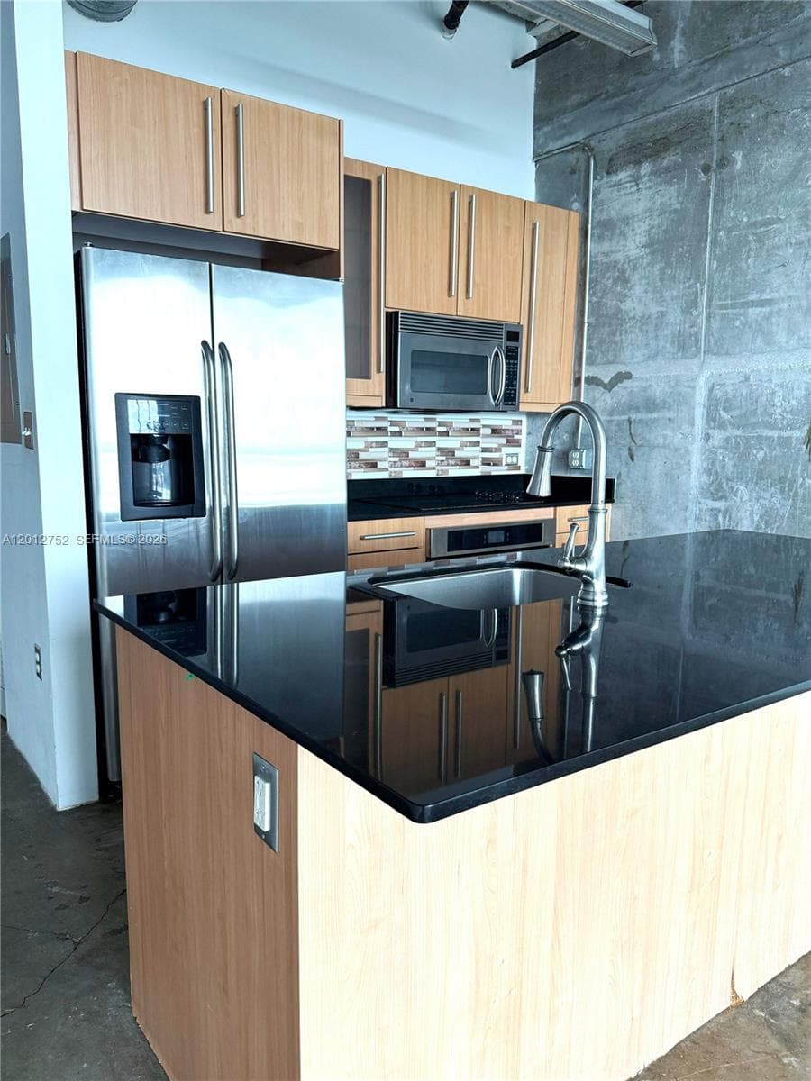 8101 Biscayne Blvd # R-410, Miami, FL 33138 photo 5