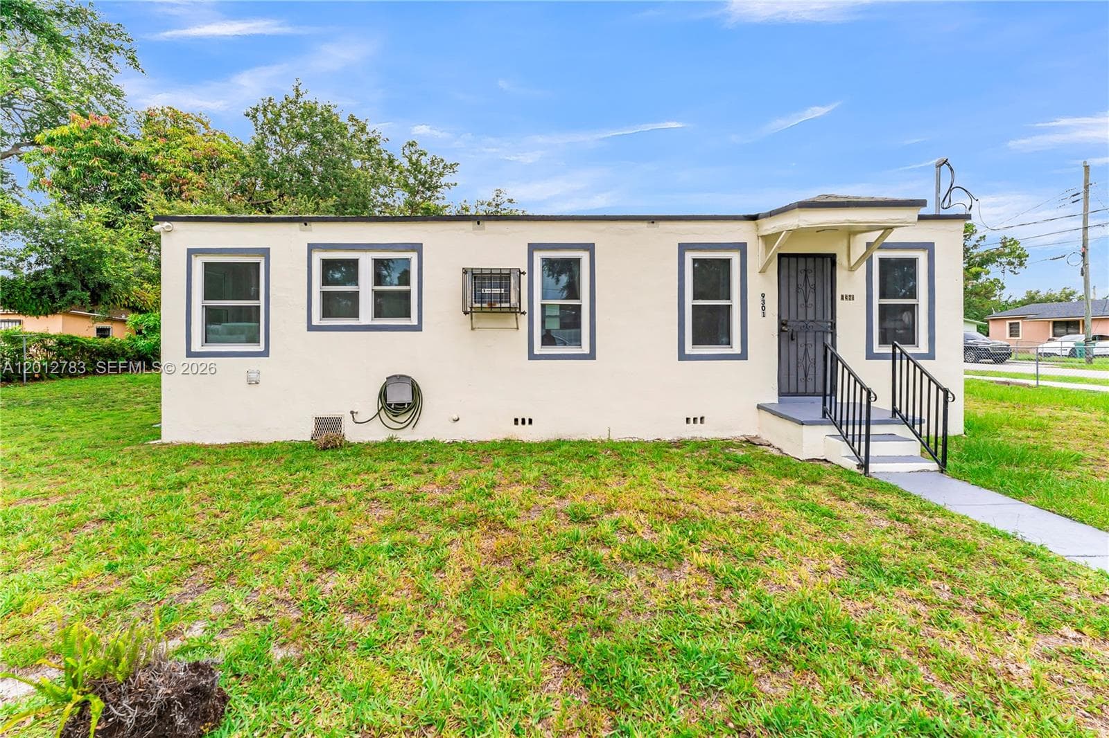 9301 NW 20th Ave, Miami, FL 33147 photo 4