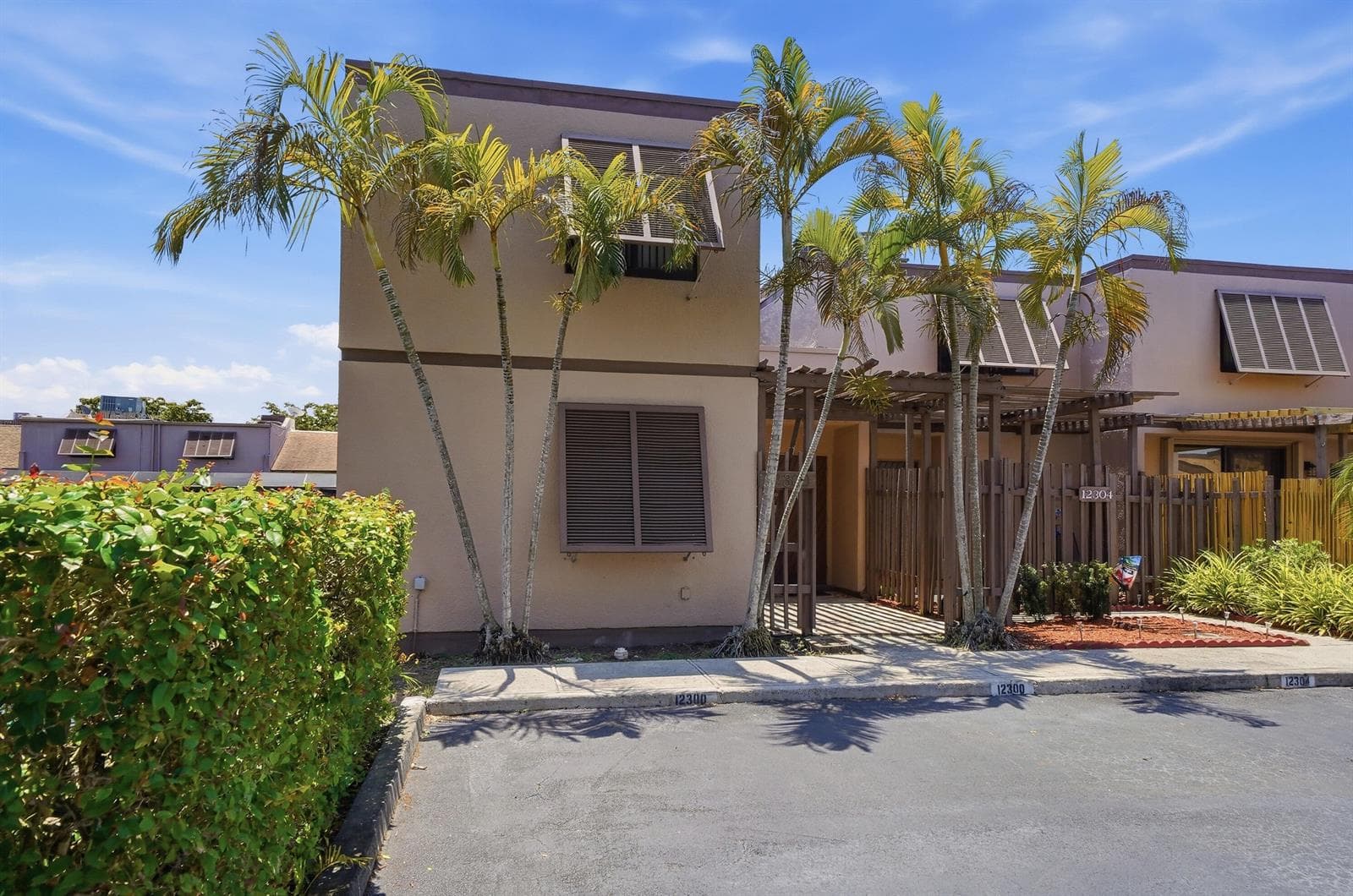 12300 NW 11th Court, Pembroke Pines, FL 33026 photo 3